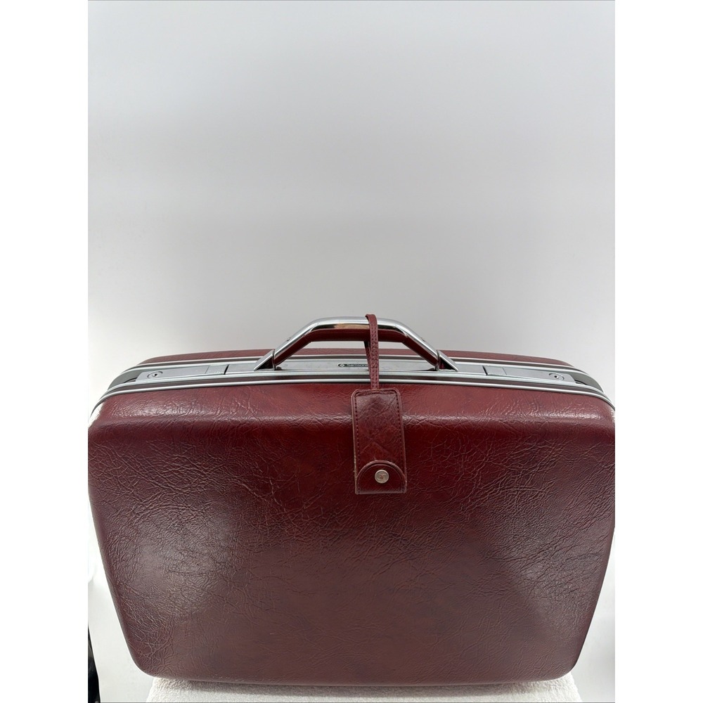 Vintage Samsonite Profile Burgundy Red Hard Shell Suitcase 22x15x8 Great Inside